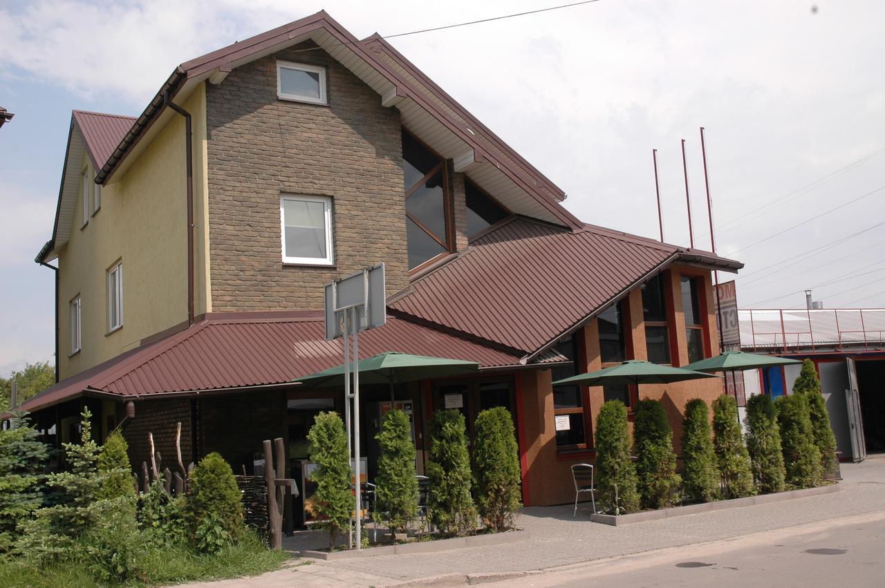 Guest House Lviv Buitenkant foto