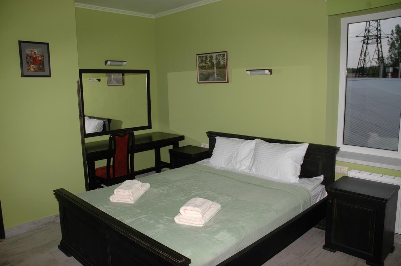 Guest House Lviv Buitenkant foto