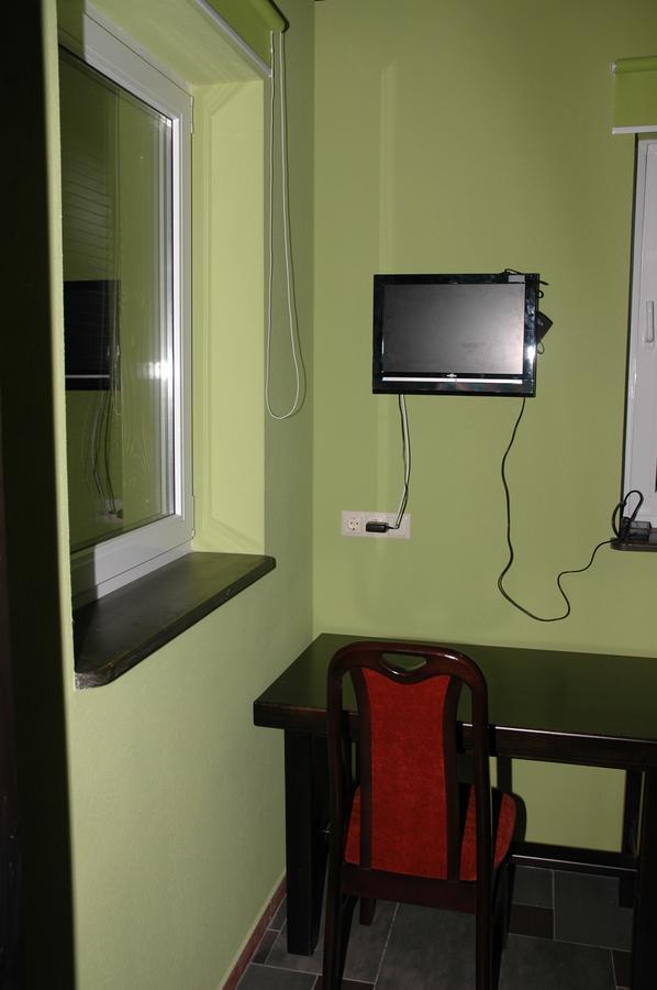 Guest House Lviv Buitenkant foto
