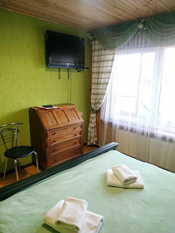 Guest House Lviv Buitenkant foto