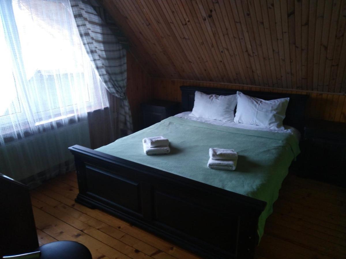 Guest House Lviv Buitenkant foto